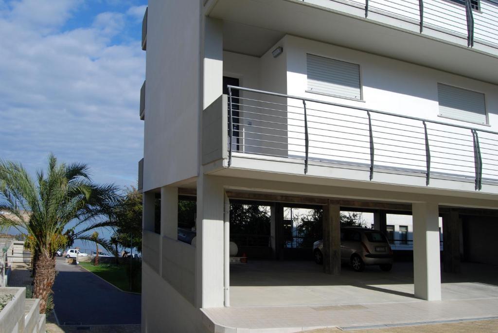 Residence Lungomare Porto Torres Ngoại thất bức ảnh